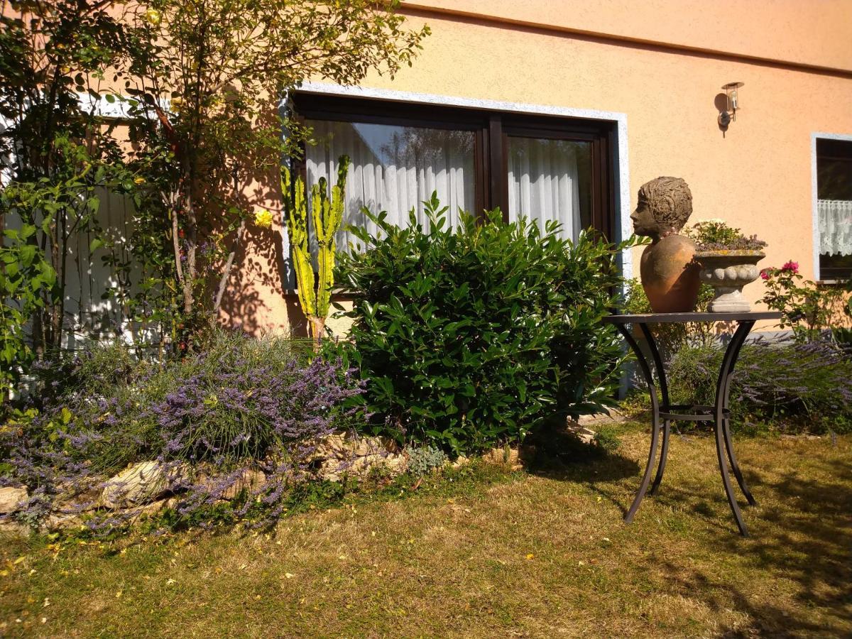 Bellairis Apartment Igersheim ภายนอก รูปภาพ
